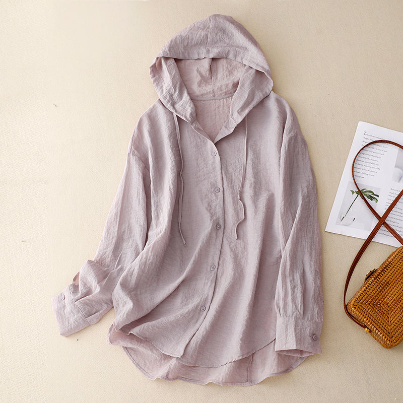 Regina – blusa ligera con capucha y botones