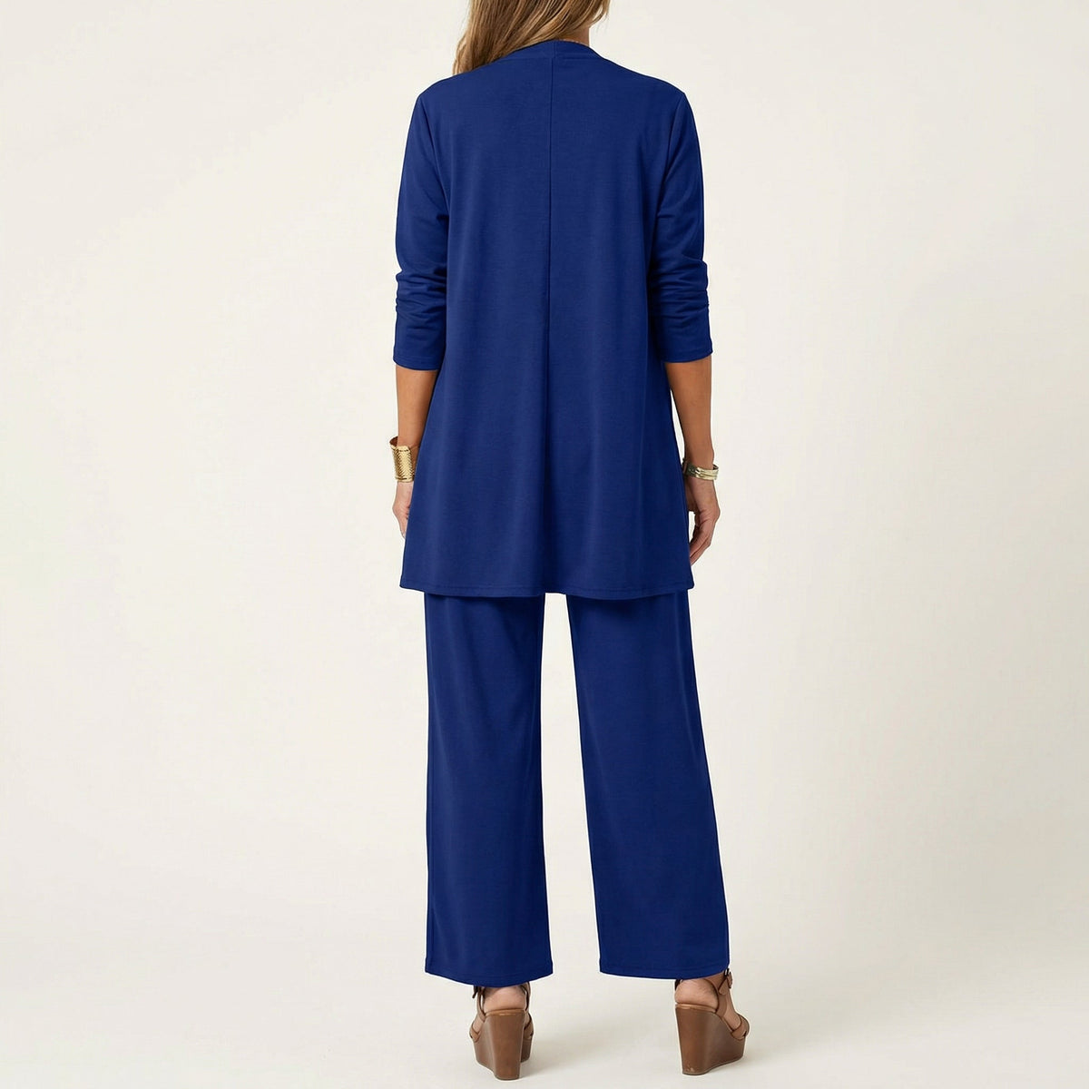 Victoria – conjunto minimalista de 3 piezas con chaleco